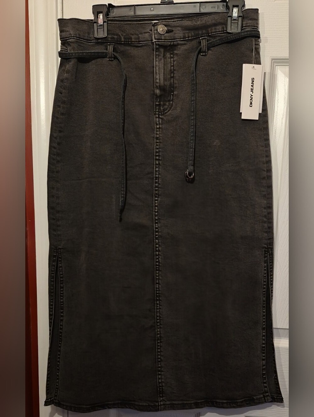 NWT DKNY Jeans Black Denim Maxi Skirt, HighWaisted Side Slits Tie Belt Size 8/29